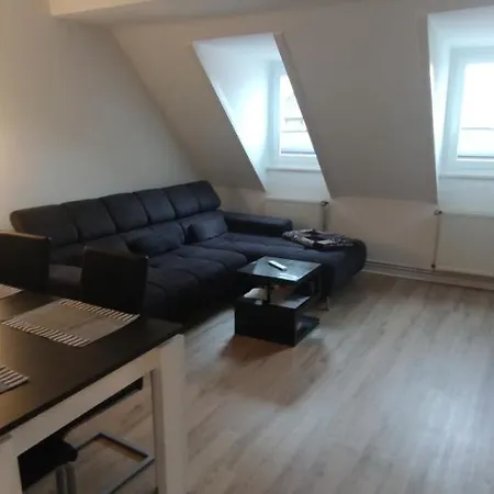 Stadtmitte List Lägenhet